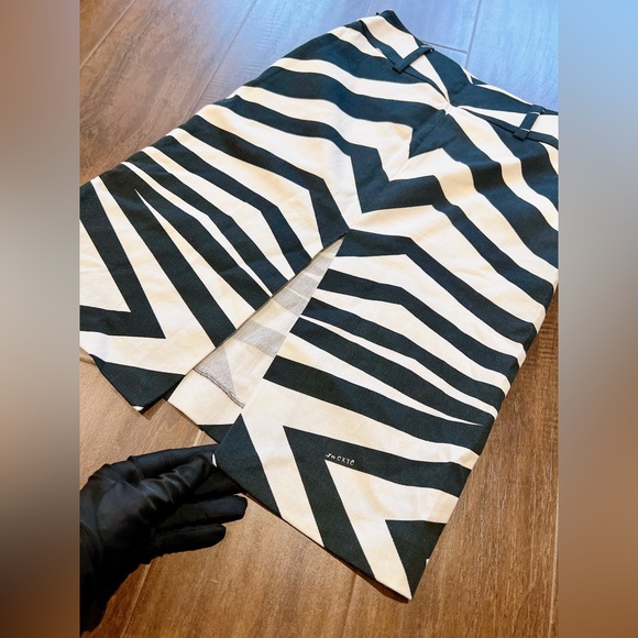 Exte zebra print midi A Line skirt size 24/38 - Picture 9 of 12